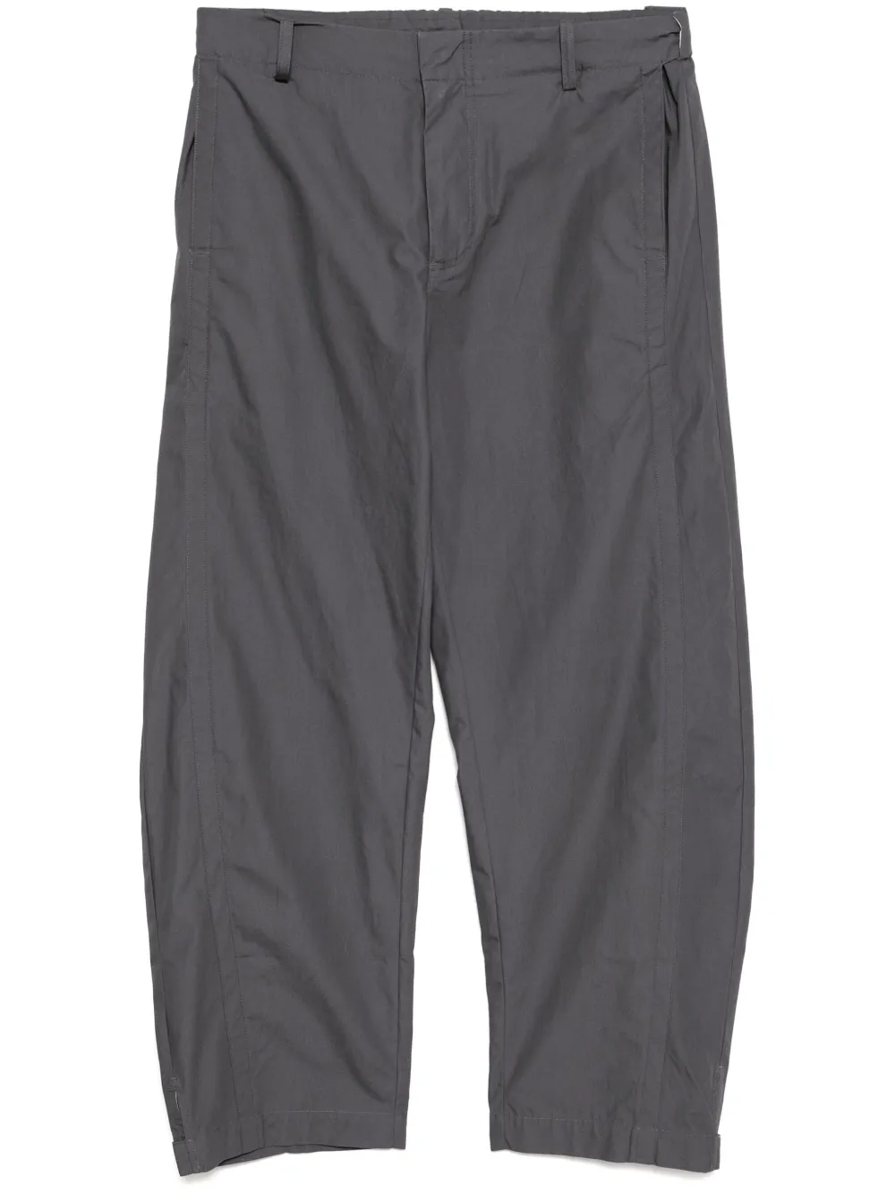 tapered trousers