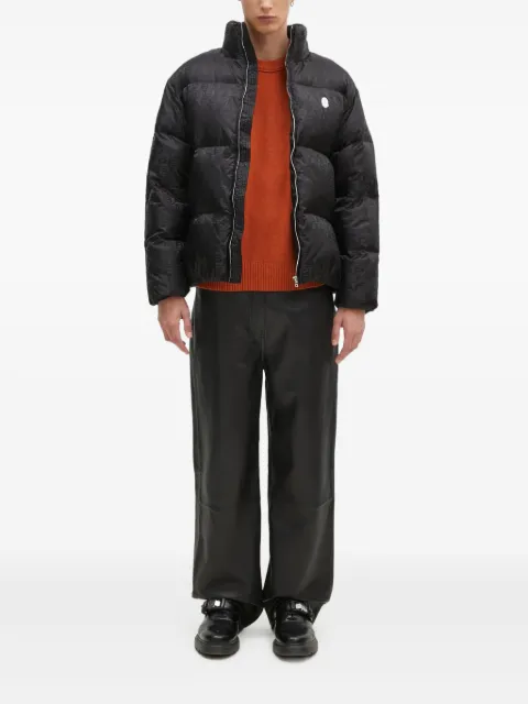 A BATHING APE® logo-pattern puffer jacket