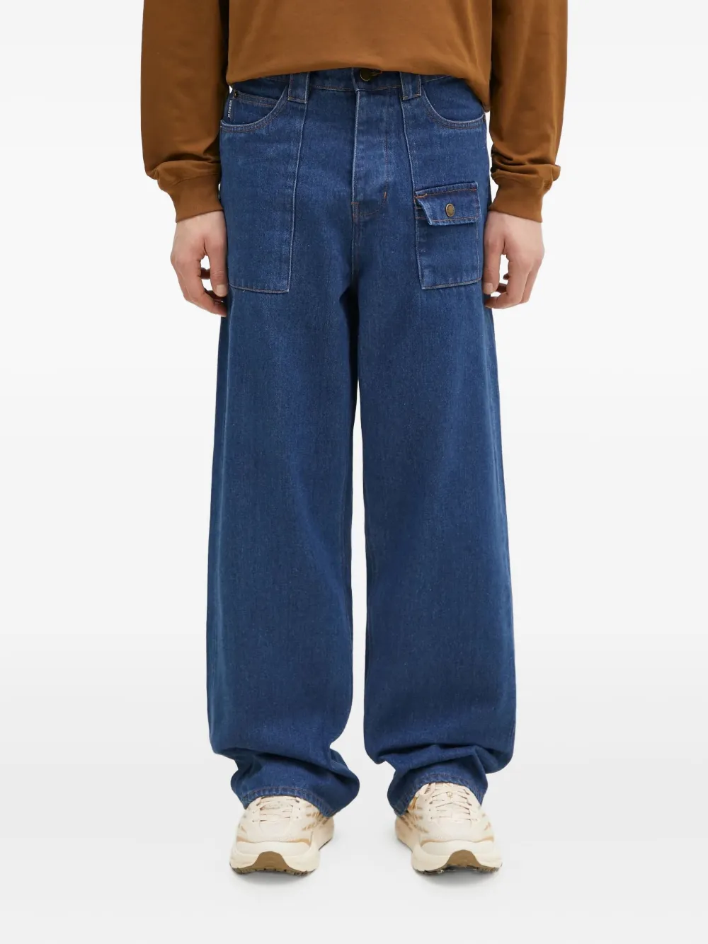 flap-pocket jeans