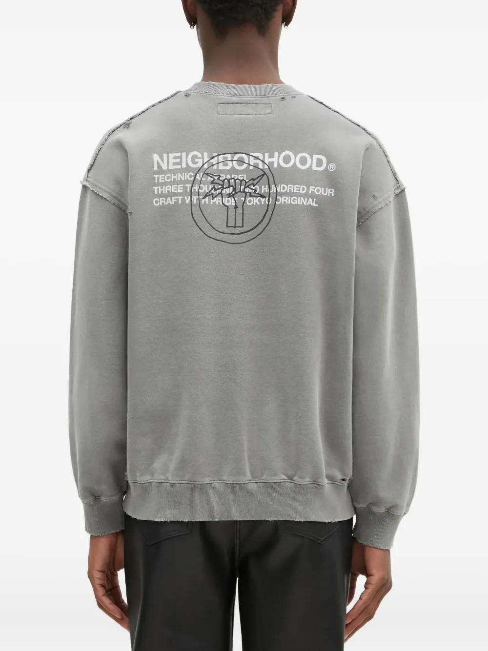 Neighborhood ダメージ スウェットシャツ | グレー | FARFETCH JP