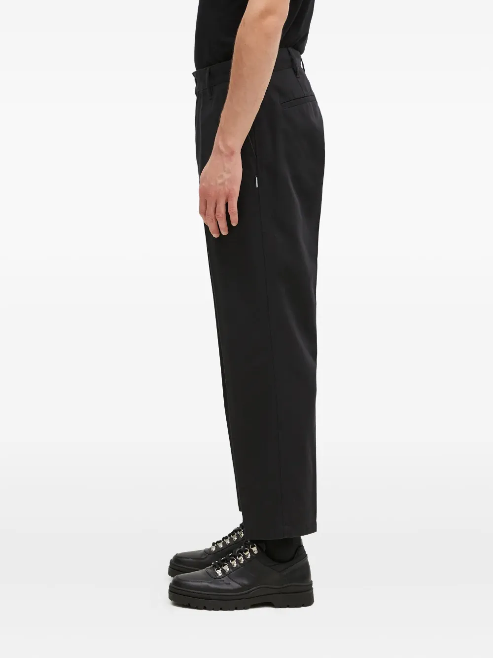 Neighborhood ring-detail trousers Zwart