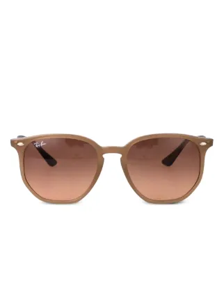 Ray-Ban