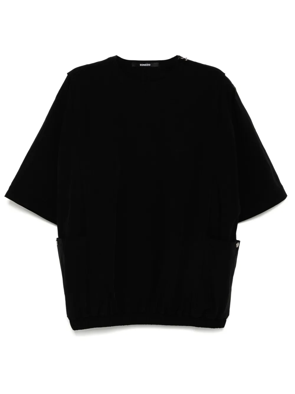 parachute cape T-shirt