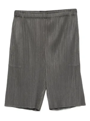 PLEATS PLEASE　グレー ショートパンツ PLEATS PLEASE グレー ショートパンツ