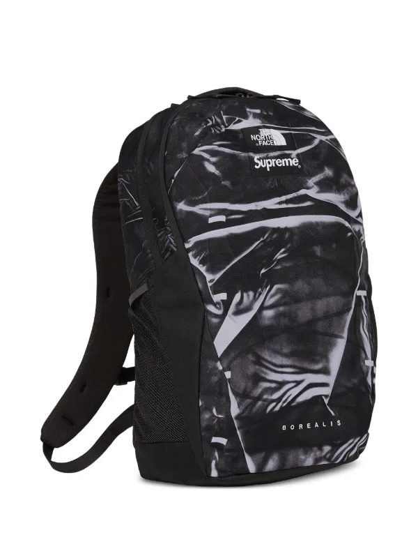 Supreme northface Borealis リュック ☆Supreme☆NORTH FACE Metallic Borealis Backpack WEEK7 18SS