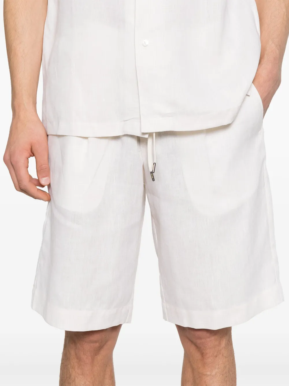 Herno Linnen shorts Beige