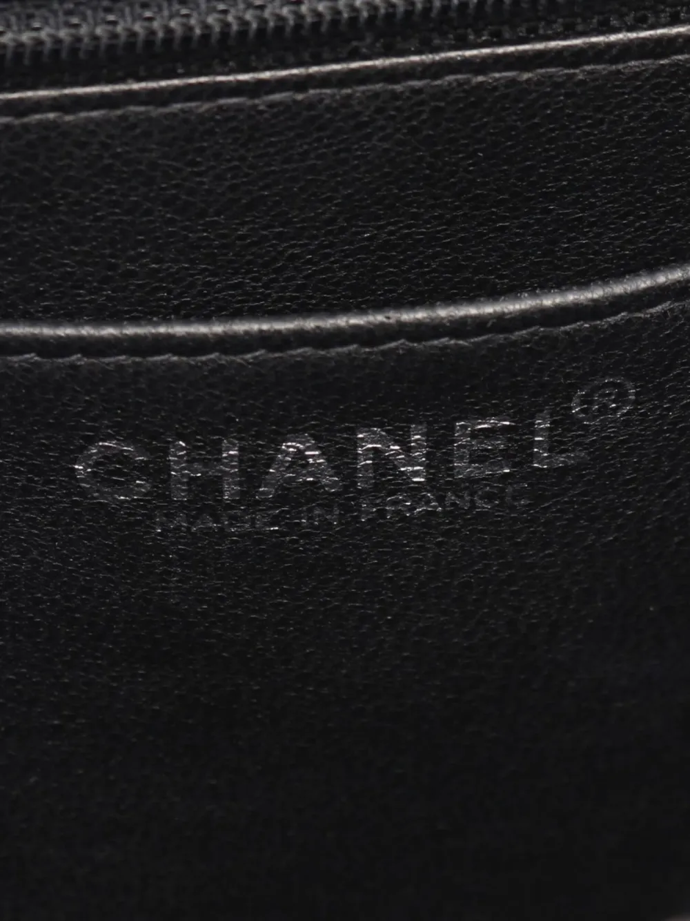 Pre-owned Chanel 2000-2002 Matelasse Tote Bag In Black