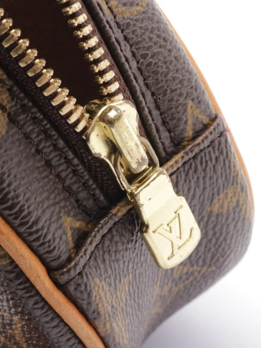 Pre-owned Louis Vuitton 2004 Gange Messenger Bag In Brown