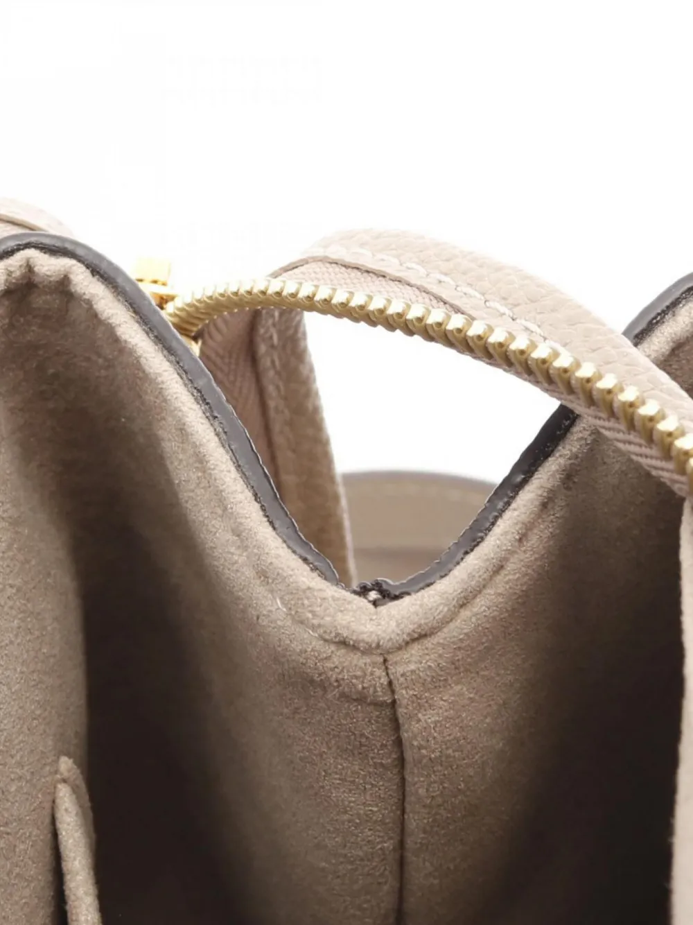 Pre-owned Louis Vuitton 2021s Petit Palais Monogram Handbag In Neutrals