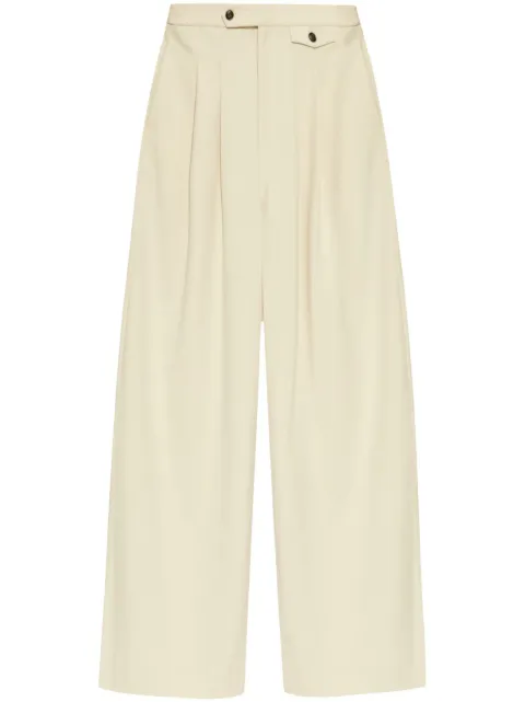 Gestuz pantalones con pinzas