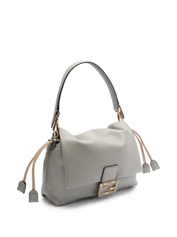 FENDI マンマバゲット ショルダーバッグ | グレー | FARFETCH JP