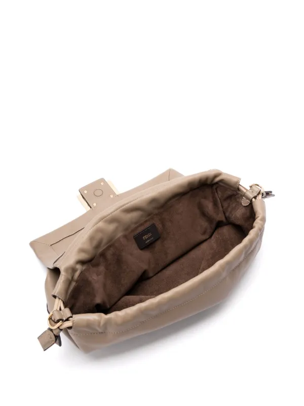 関税送料込★FENDI Mamma Baguette ミディアム Mamma Baguette Medium Leather Green | Fendi