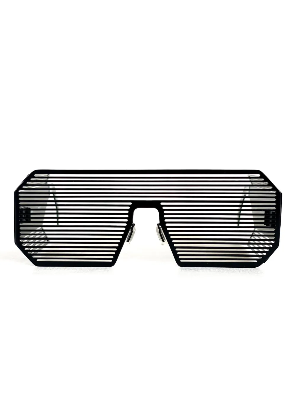 Linda Farrow lentes de sol Saberi con armazón geométrica en colaboración con Boris Bidjan | negro | Image 1
