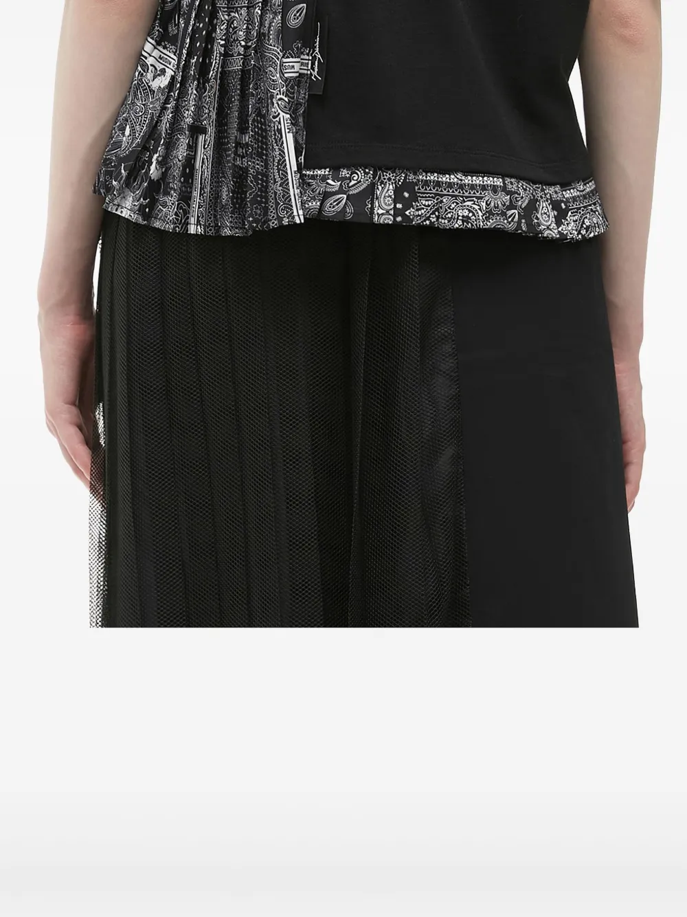 Musium Div. T-shirt Mit Bandana-print In Schwarz