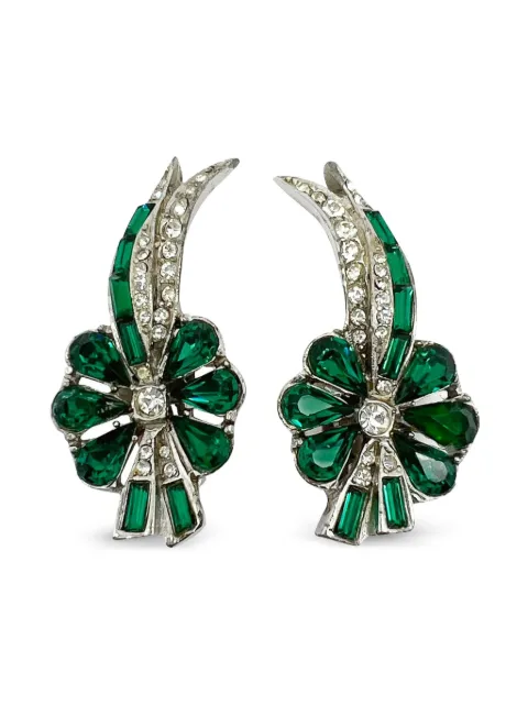 Jennifer Gibson Jewellery 1950's Pre-Owned 에메랄드 페이스트 플로럴 클립온 이어링