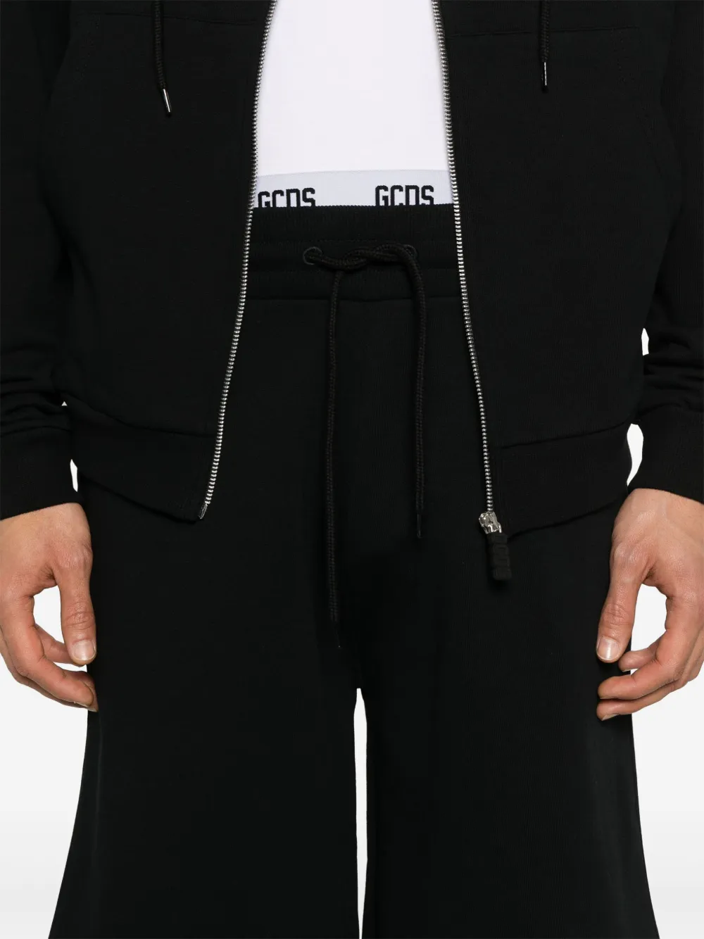 GCDS Essential shorts Zwart