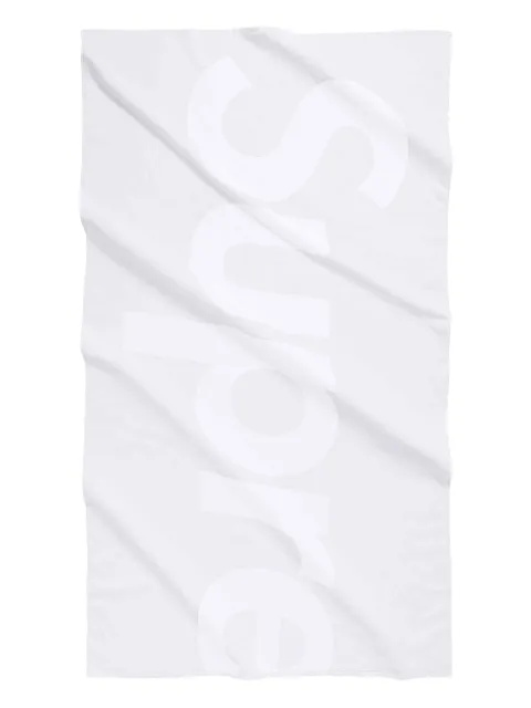 Supreme logo-jacquard beach towel