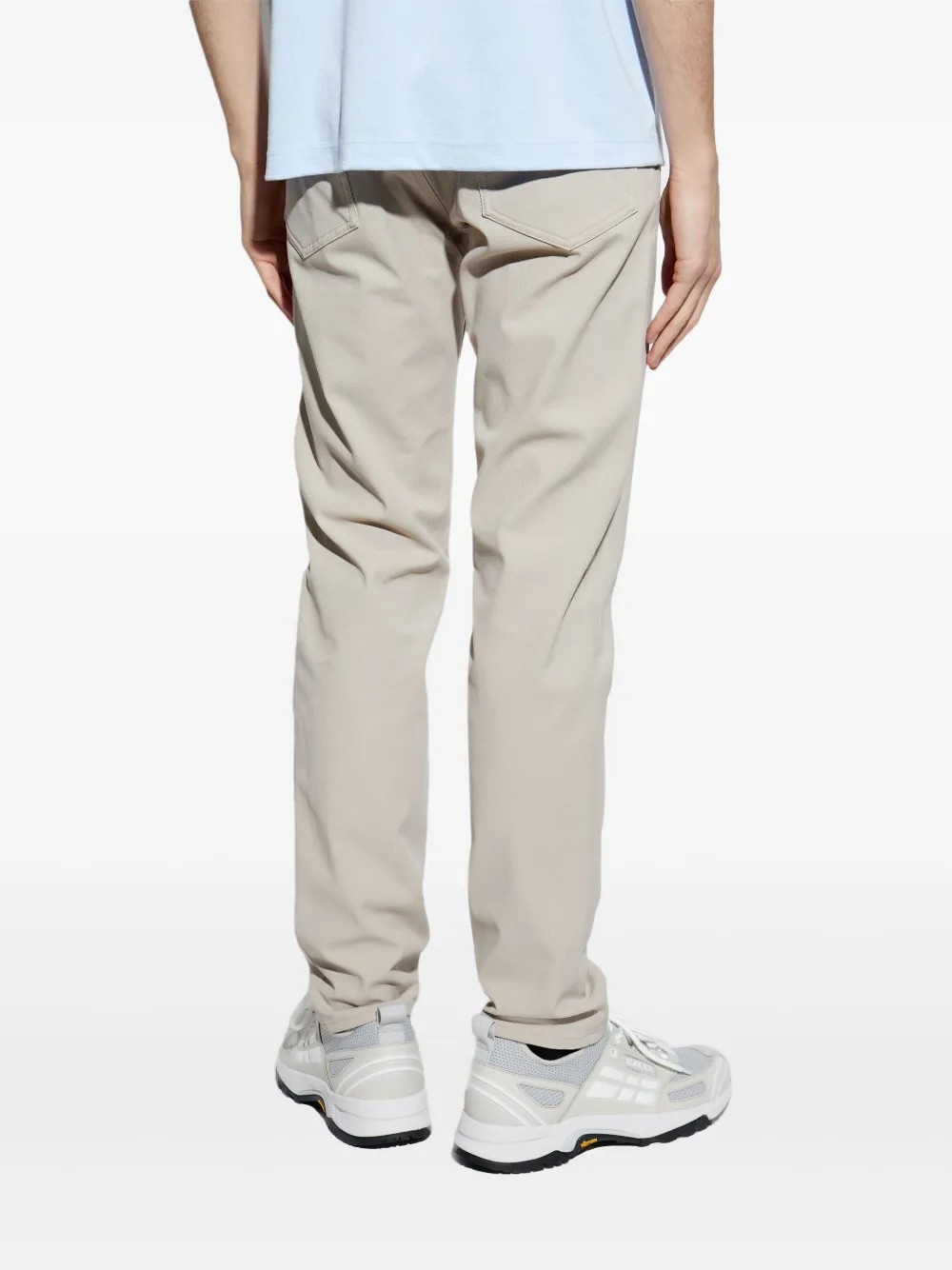 Theory Broek met toelopende pijpen Beige