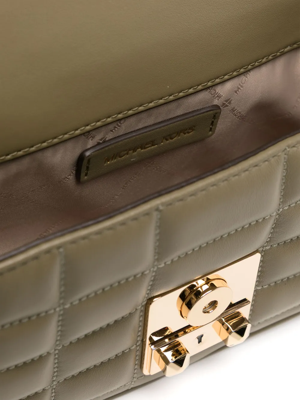Michael Kors Chain Shoulder Bag In 绿色