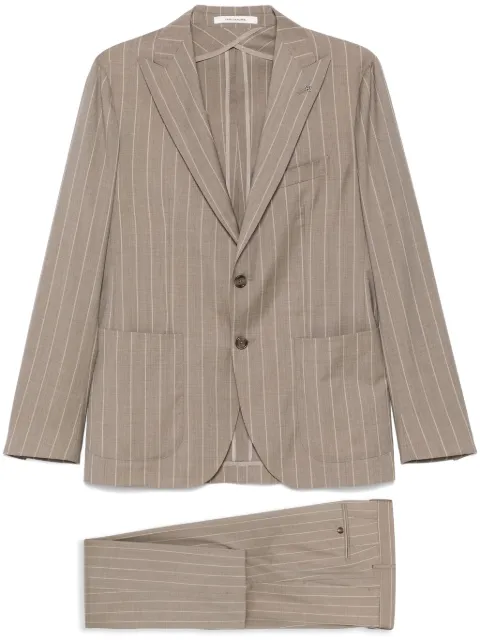 Tagliatore traje con motivo de rayas