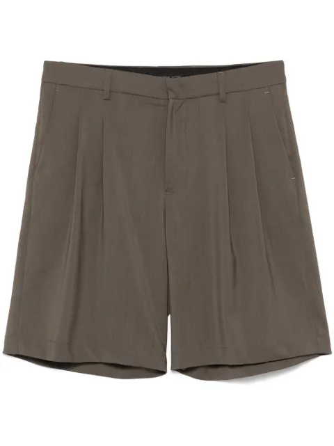 Low Brand pleat-detail shorts