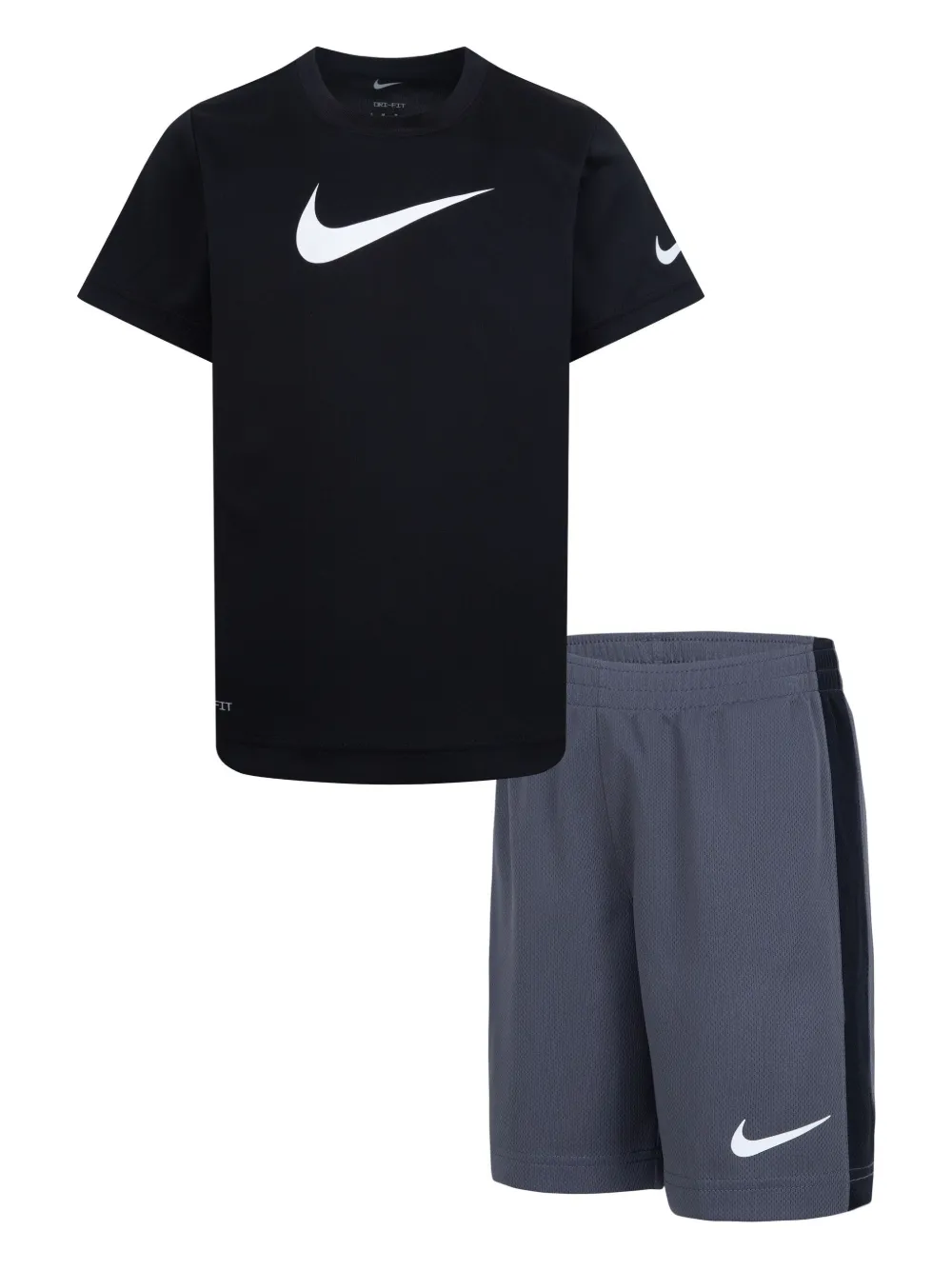 Nike Kids ロゴ ショートパンツ セット - グレー Nike Kids ロゴ ショートパンツ セット - グレー