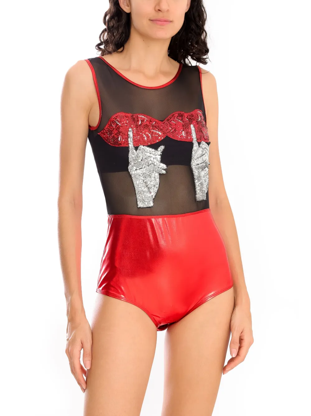 Brigitte Shiu Carnaval body Rood
