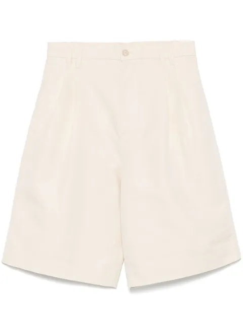 Filippa K bermudas con pinzas