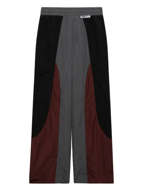 GCDS pantalones con diseño color block