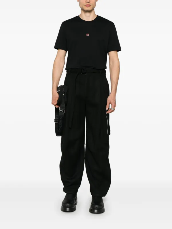 新品 GIVENCHY 4G Embroidery T-Shirt Kaos GIVENCHY 4G EMBROIDERY BLACK T-SHIRT 100% ORIGINAL