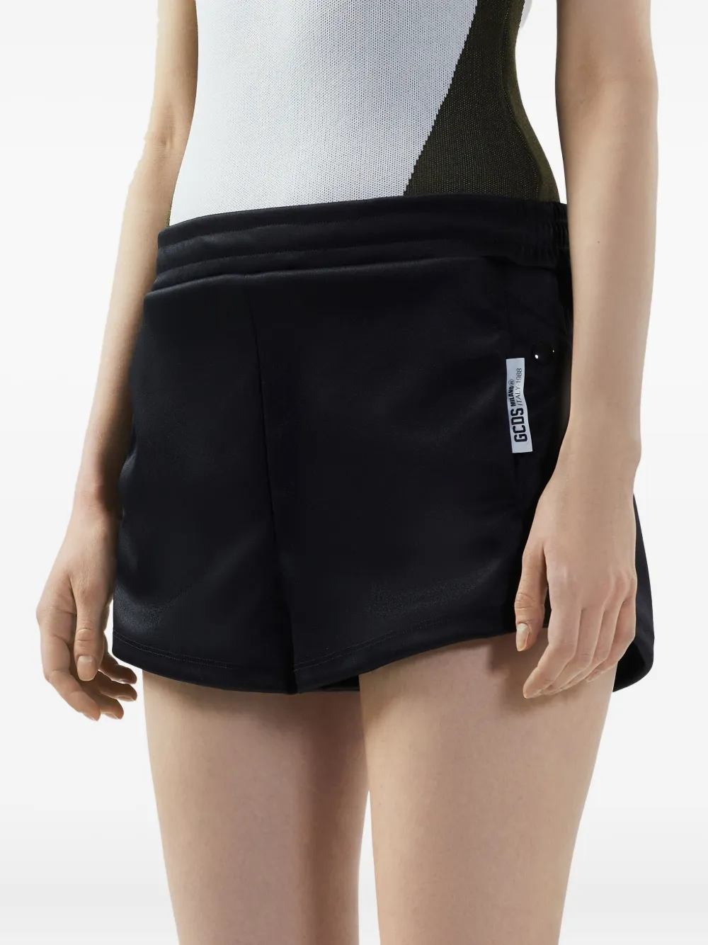 GCDS Shorts met logotag Zwart