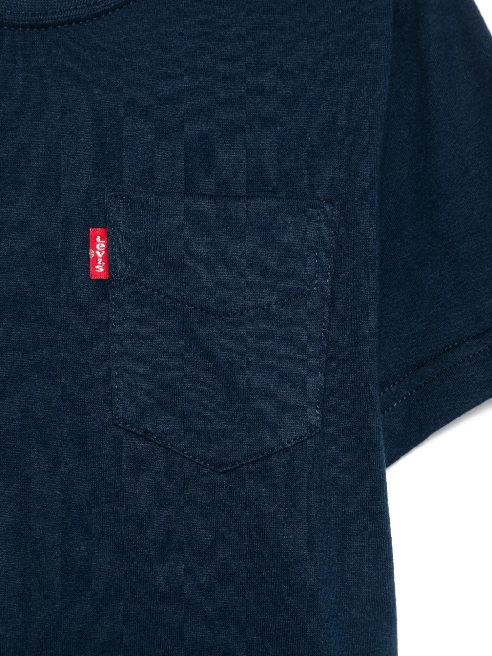 LEVI'S PATCH-POCKET T-SHIRT