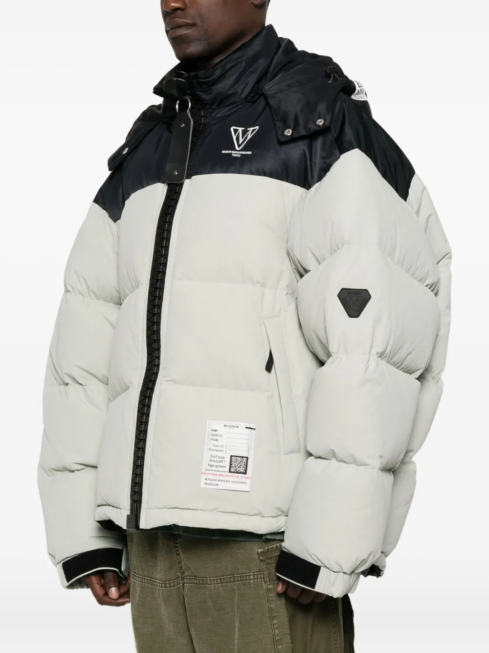Maison MIHARA YASUHIRO Gewatteerde jas met colourblocking Grijs