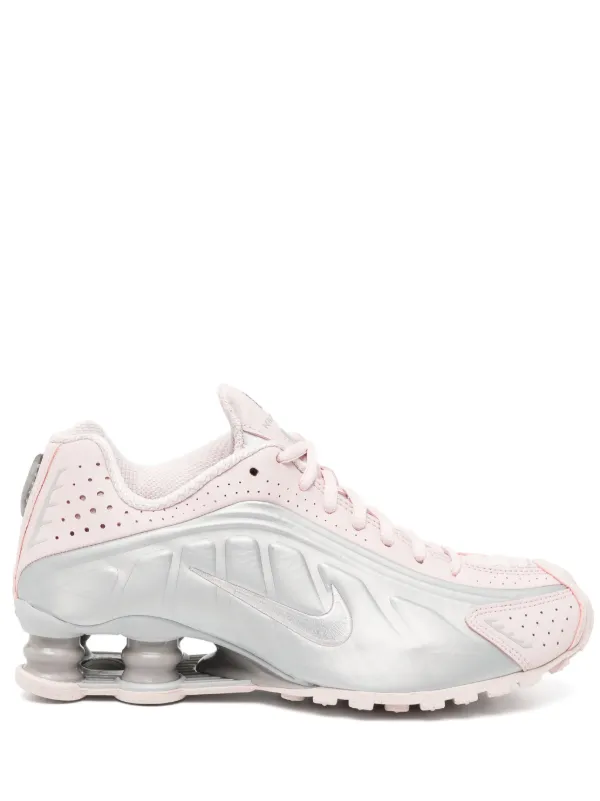 Nike Shox R4 Sneakers | Pink | FARFETCH