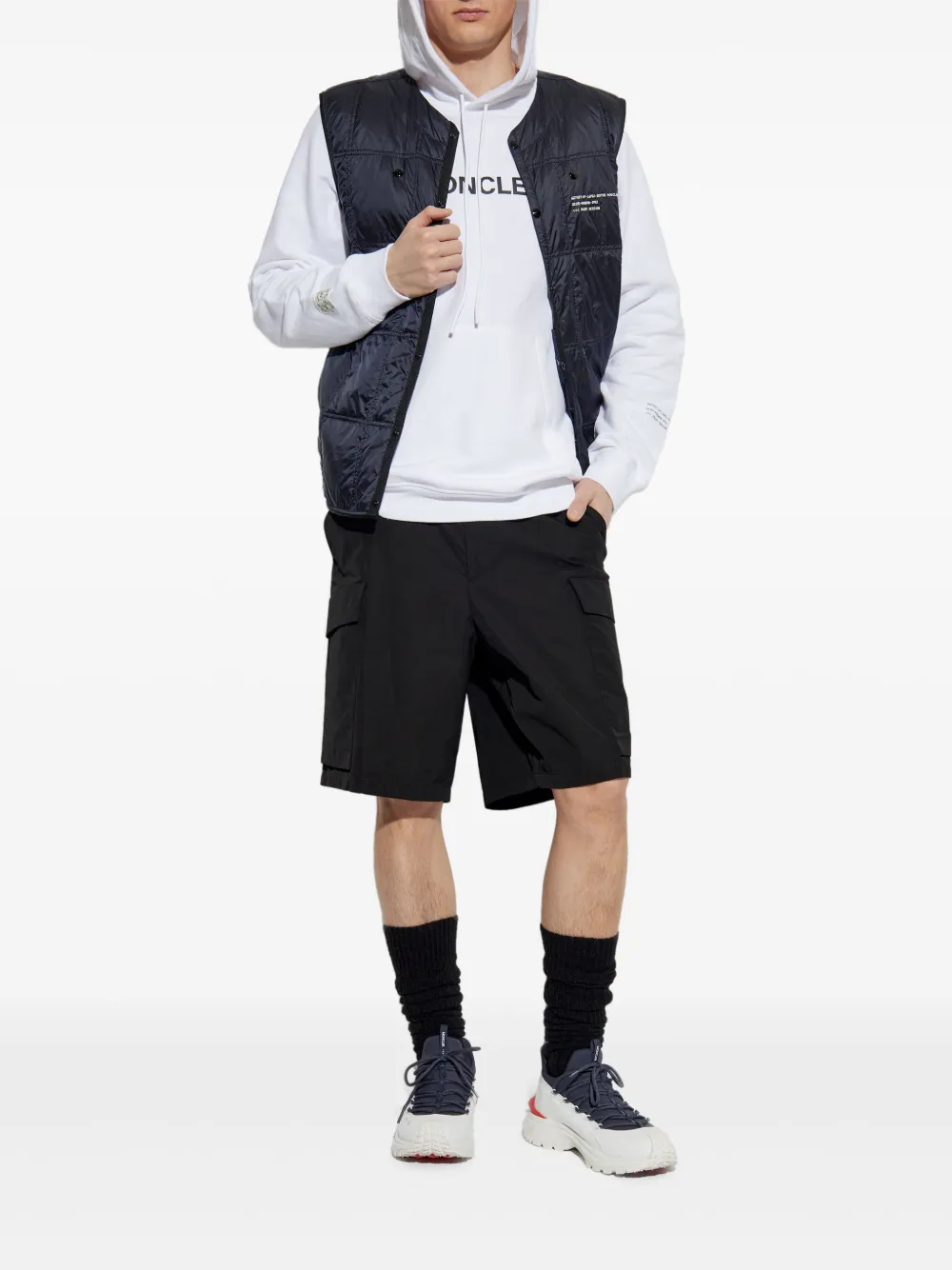 Moncler Cargo shorts - Zwart