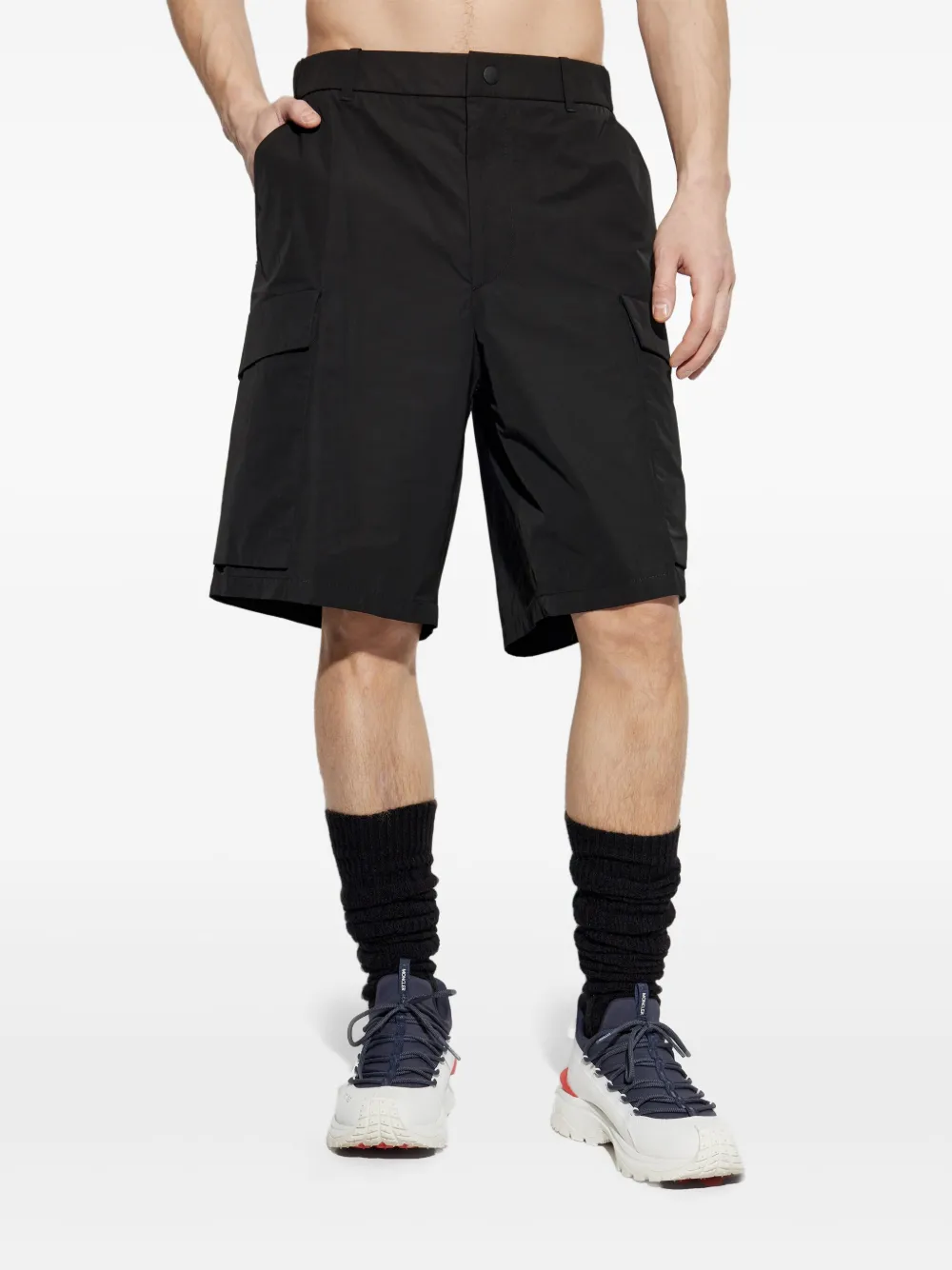 Moncler Cargo shorts Zwart