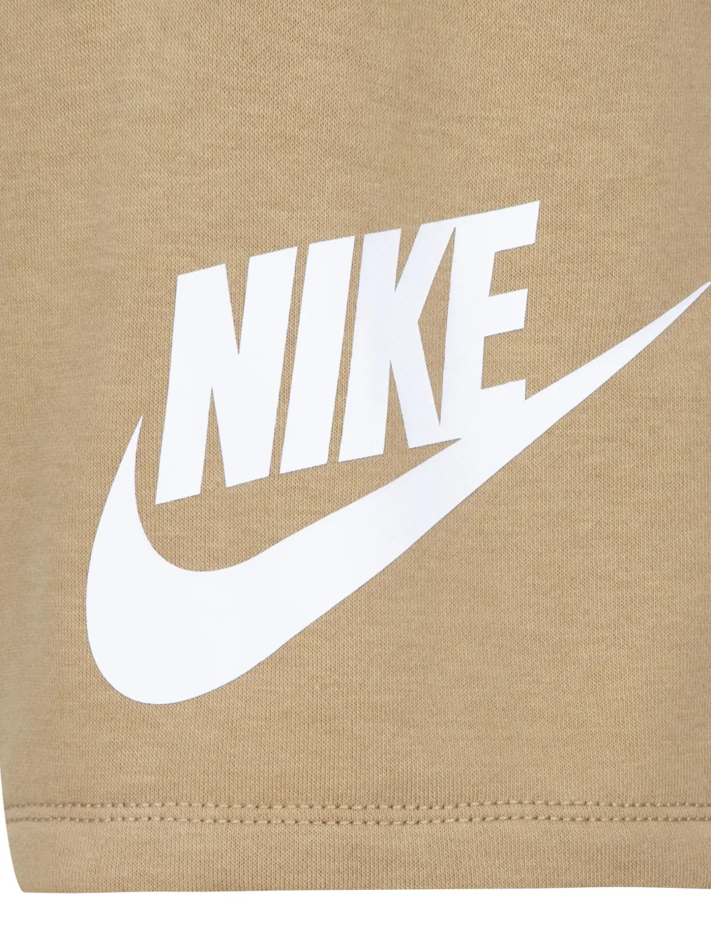 Nike Kids Top en shorts met Swoosh-print Bruin