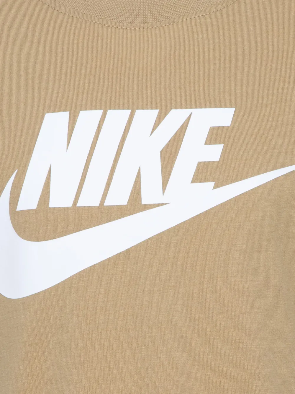 Nike Kids Top en shorts met Swoosh-print Bruin