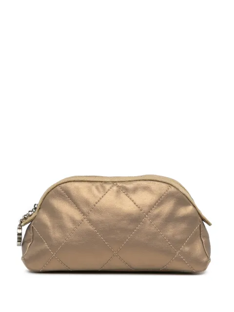 CHANEL Pre-Owned cosmetiquera Paris Biarritz Quilted Metallic Coated Canvas Cosmetic  2006-2008