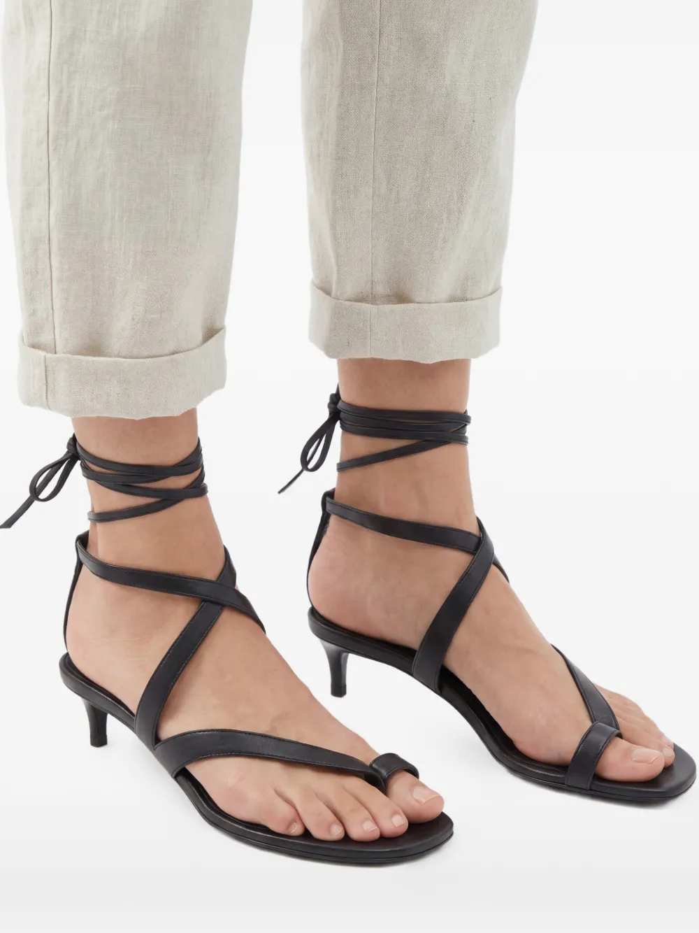 KHAITE 50 mm Aimee sandalen Zwart