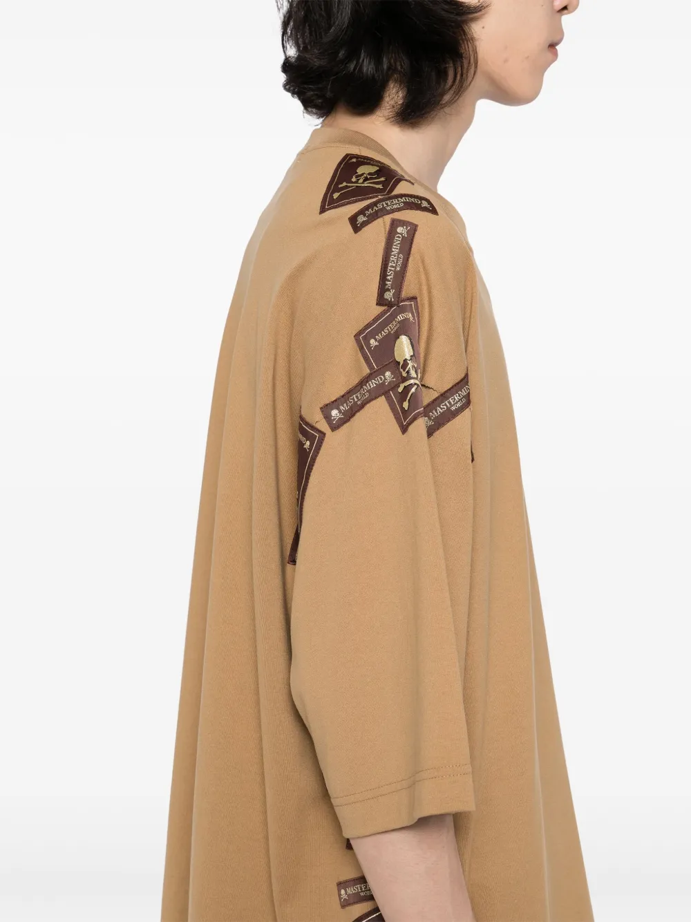 Mastermind World T-shirt met geborduurd logo Beige