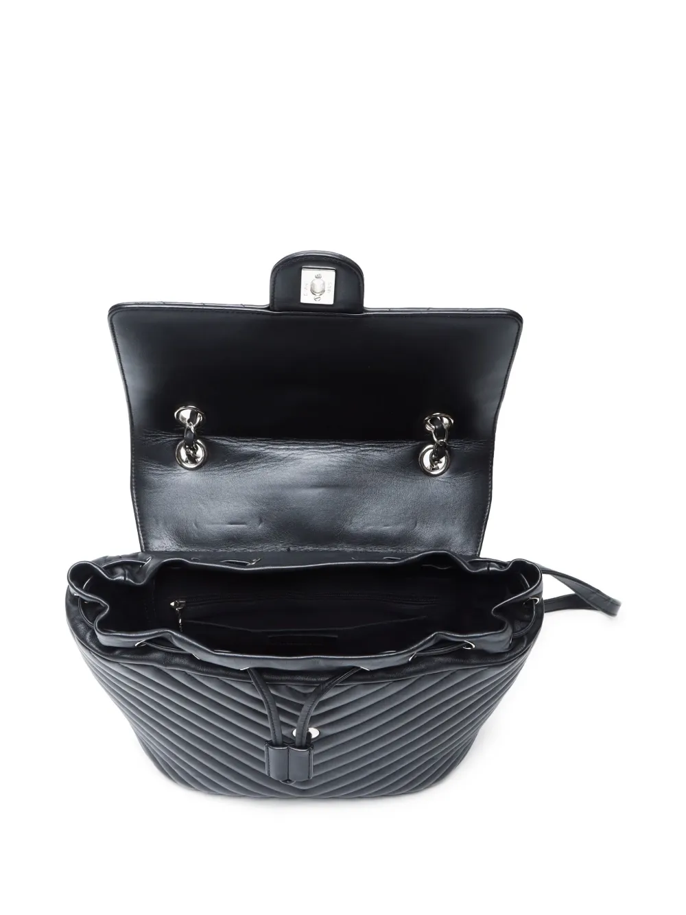 Pre-owned Chanel 2015-2016 V-stitch Backpack In 黑色