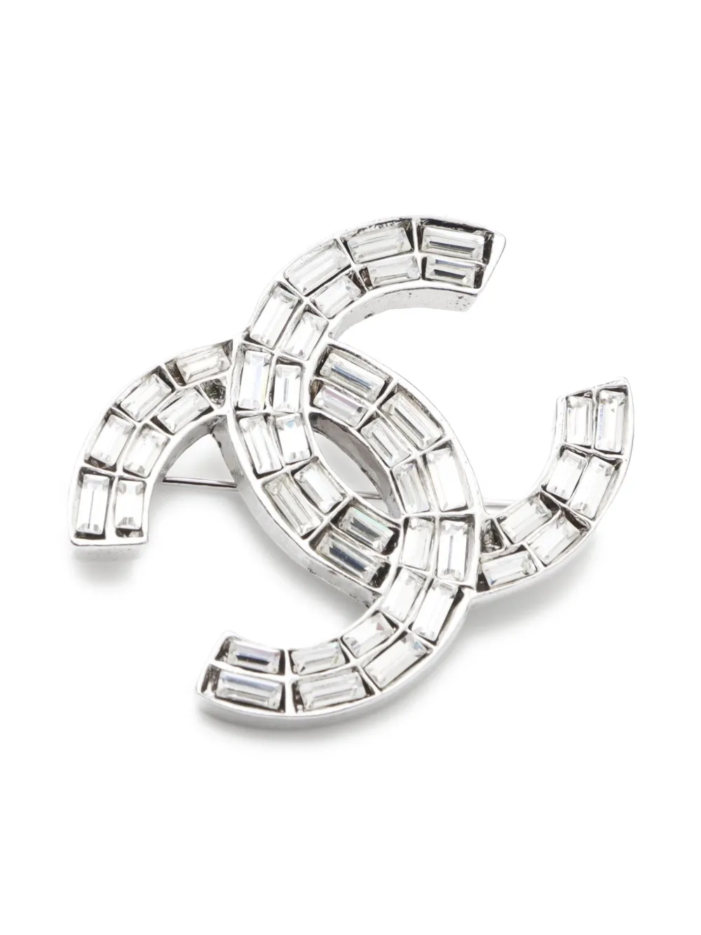 Pre-owned Chanel 2001 Cc Logo Brooch In Silver
