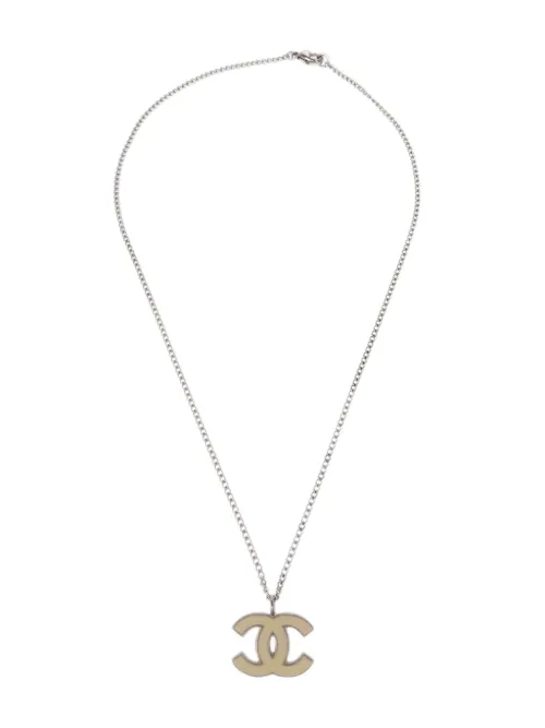 Collier à pendentif CC (années 2006) - CHANEL Pre-Owned - Modalova