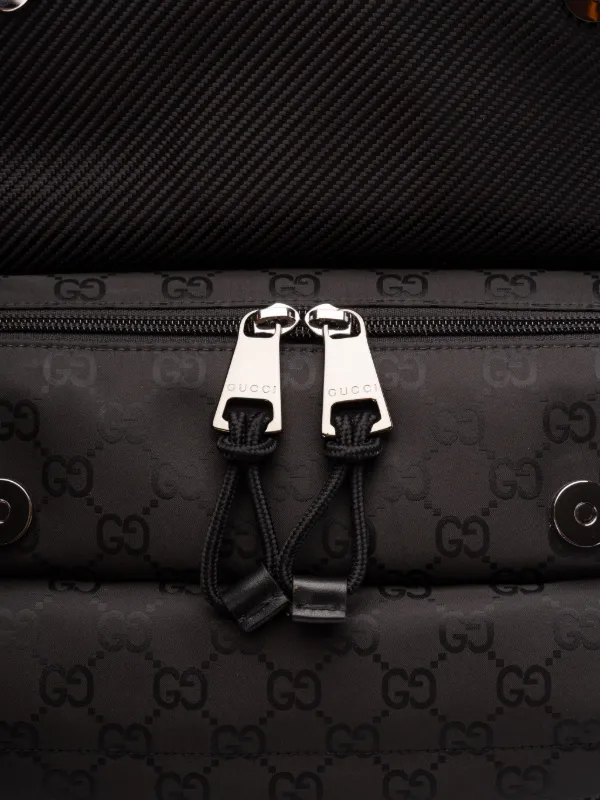 Gucci Medium GG Crossbody Bag | Black | FARFETCH