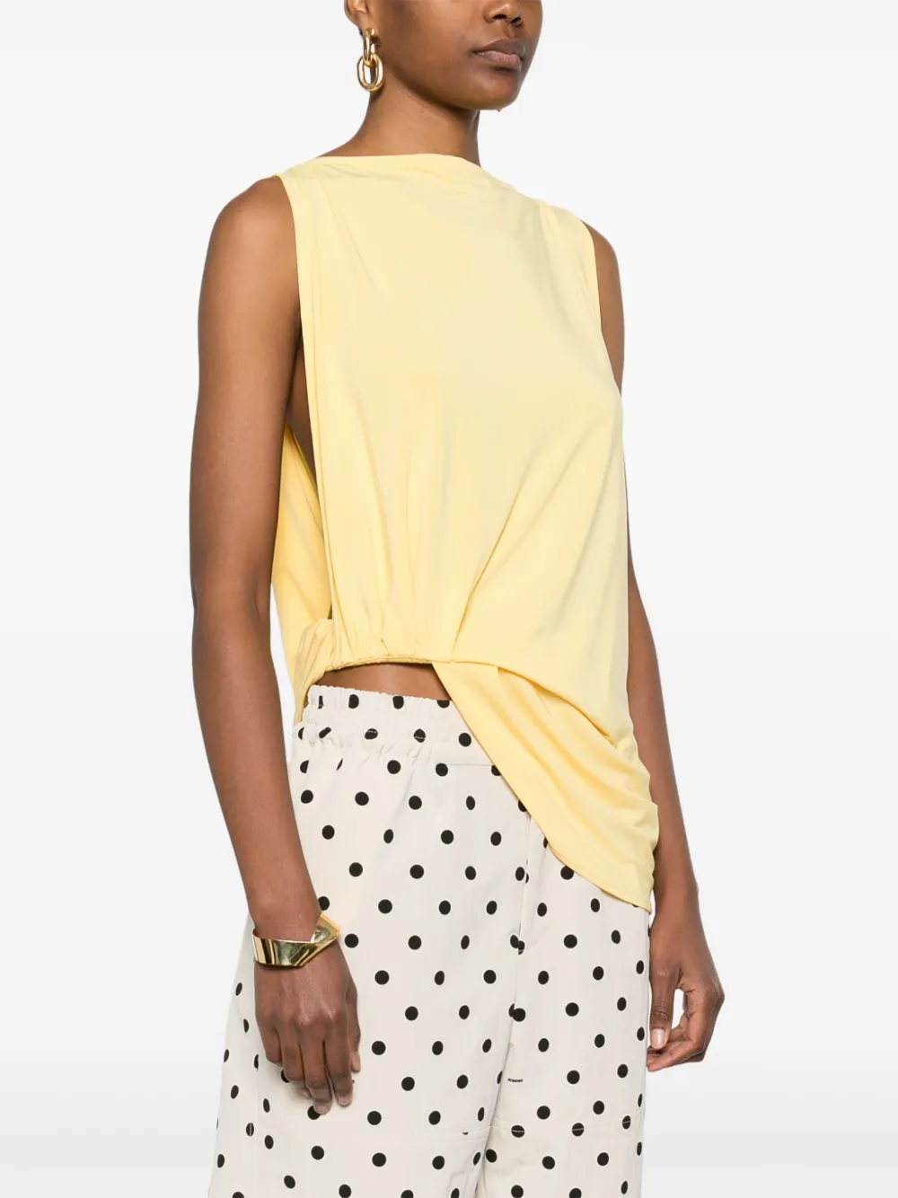 Jacquemus Draped Sleeveless Asymmetric Lightweight Top In Gelb