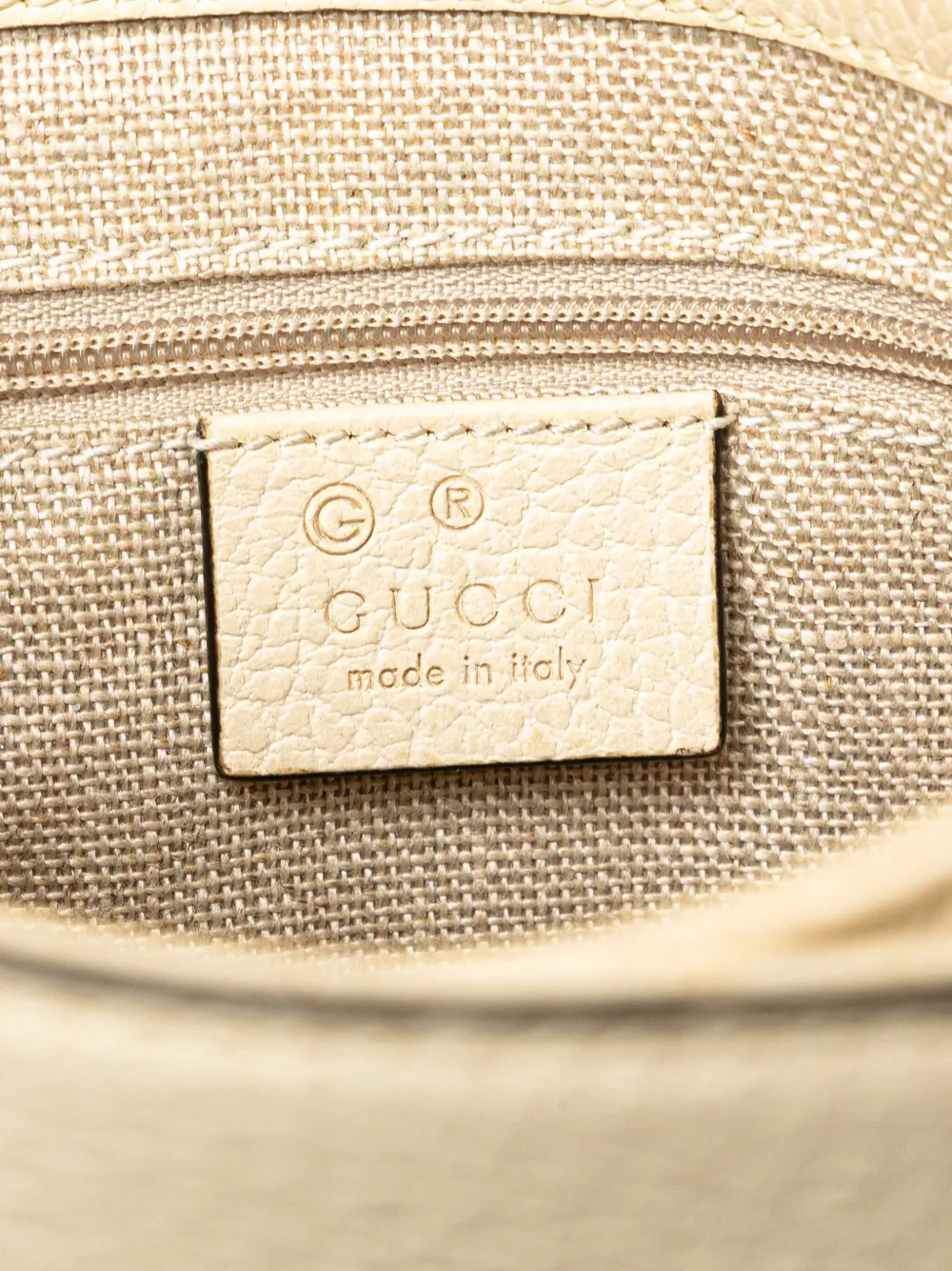Pre-owned Gucci 2016-2024 Small Dollar Calfskin Interlocking G Crossbody Bag In White