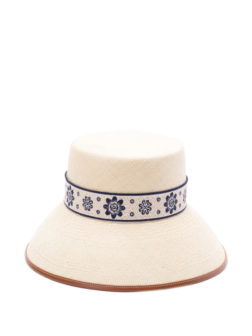 Valentino Garavani Antibes vissershoed Beige