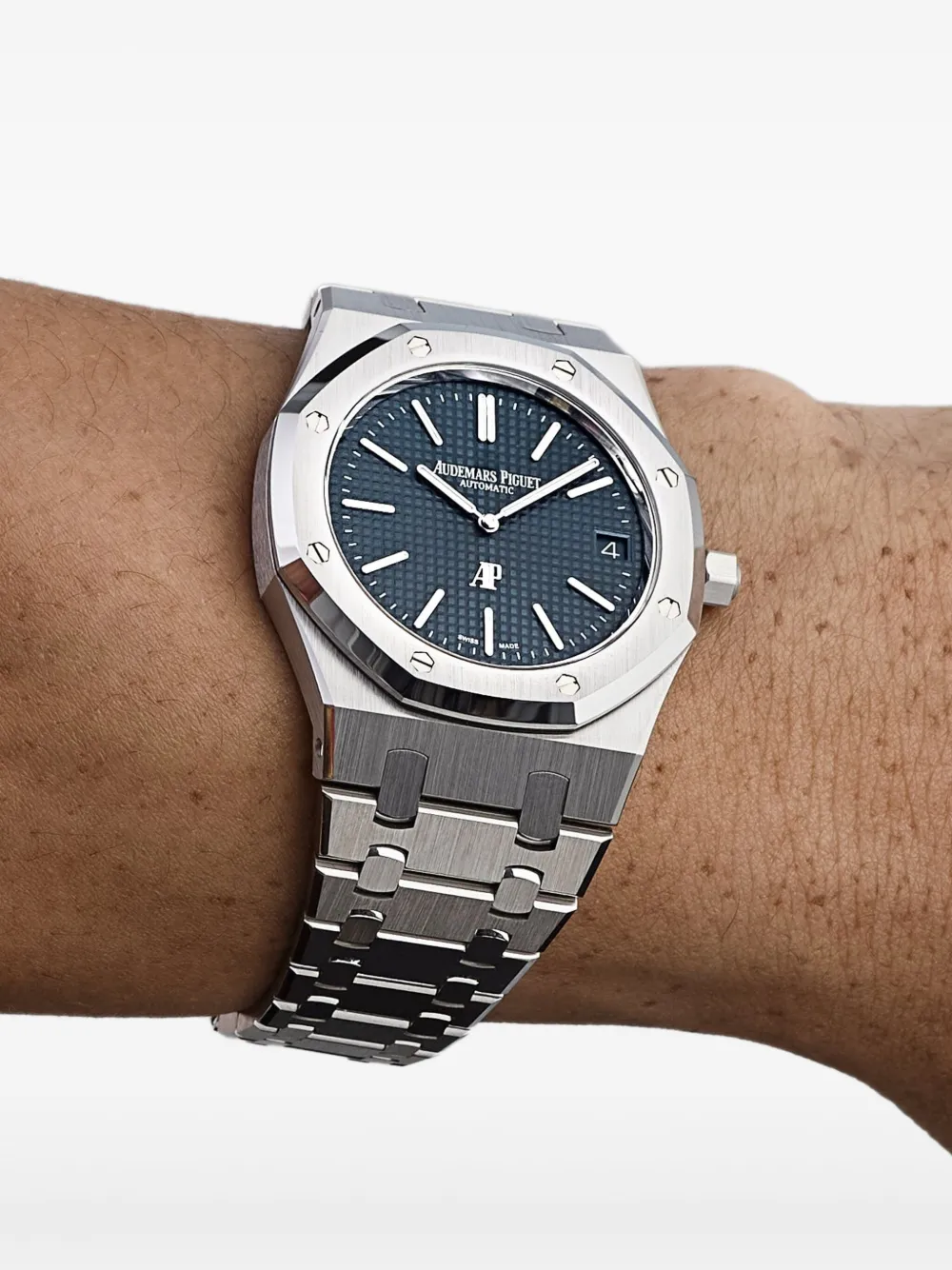 Audemars Piguet 2025 unworn Royal Oak "Jumbo" 39mm - Zilver