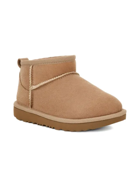 UGG Kids Classic Clear Mini II Boot GS "Sand"
